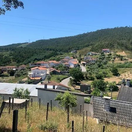 בית נופש Cantinho De Vale Maior